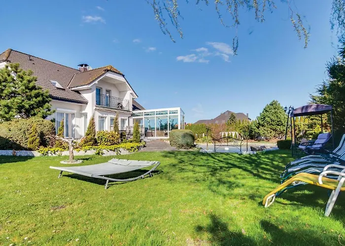 Lovely In With Wifi Сasa de vacaciones